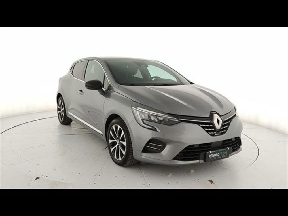 Renault Clio TCe 90 CV 5 porte Techno  del 2023 usata a Sesto San Giovanni (3)