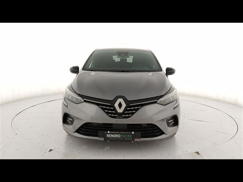 Renault Clio TCe 90 CV 5 porte Techno  del 2023 usata a Sesto San Giovanni (4)