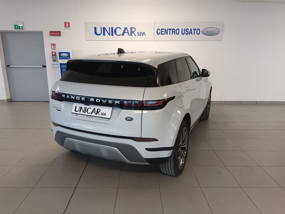 Land Rover Range Rover Evoque 2.0D I4 180 CV AWD Auto S del 2019 usata a Alba (2)