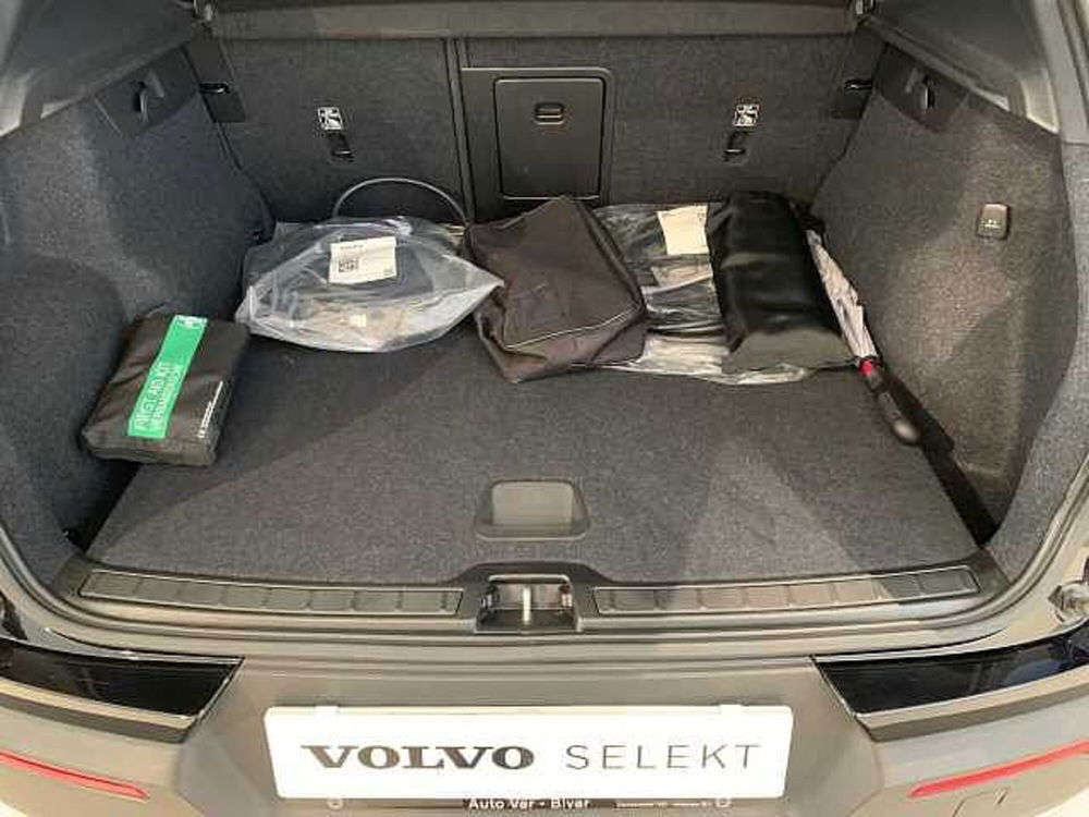 Volvo XC40 usata a Vercelli (13)