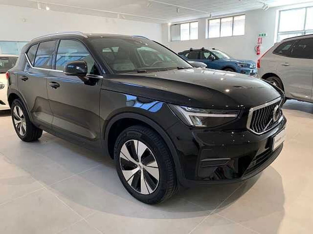 Volvo XC40 usata a Vercelli (2)