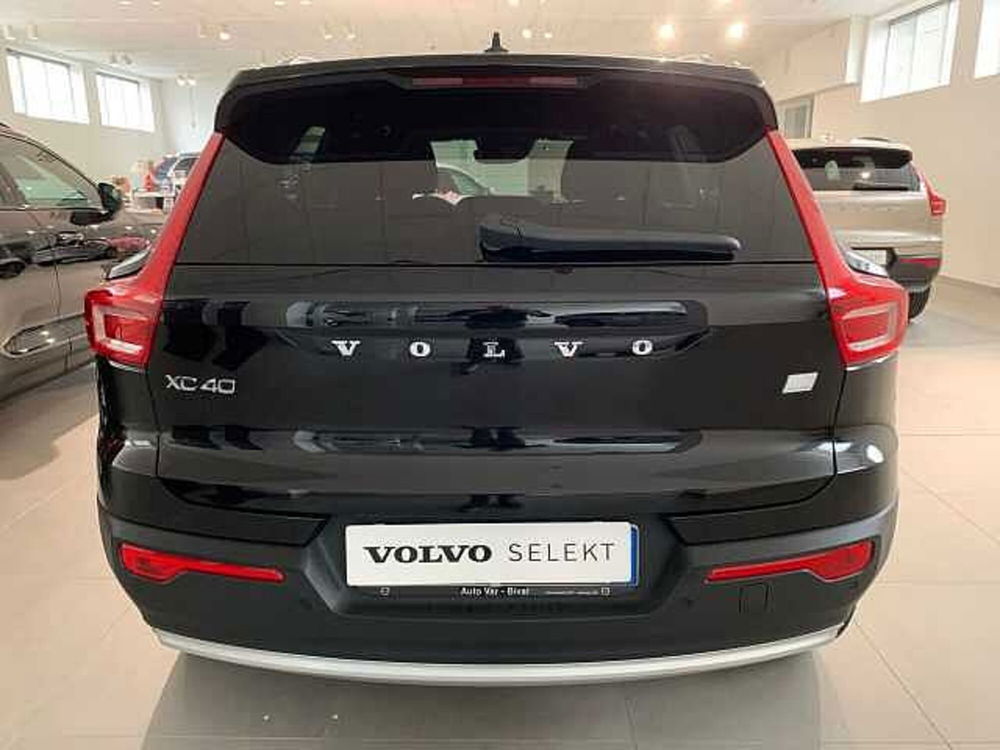 Volvo XC40 usata a Vercelli (4)