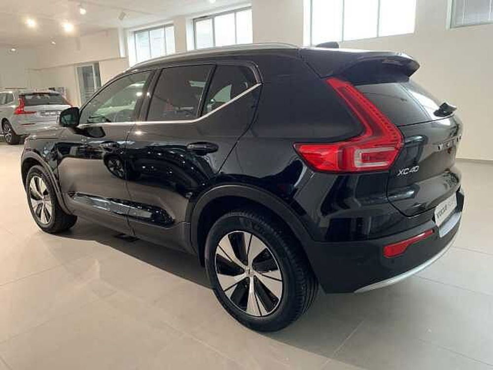 Volvo XC40 usata a Vercelli (6)