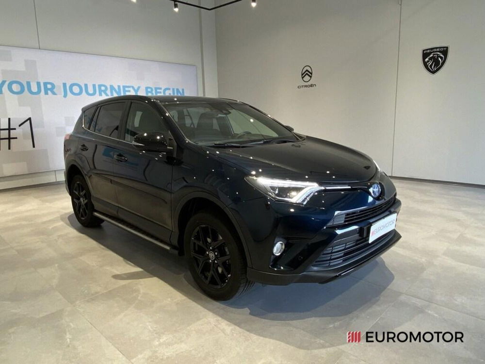 Toyota Rav4 usata a Bari (3)