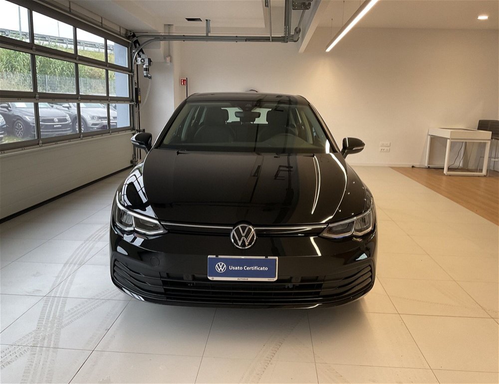 Volkswagen Golf 2.0 tdi Life 115cv nuova a Salerno (3)