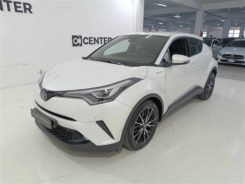 Toyota Toyota C-HR 1.8 Hybrid E-CVT Trend  del 2019 usata a Salerno