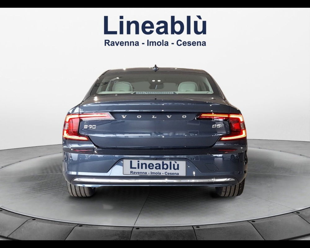 Volvo S90 2.0 b5 Plus Bright awd auto nuova a Ravenna (4)