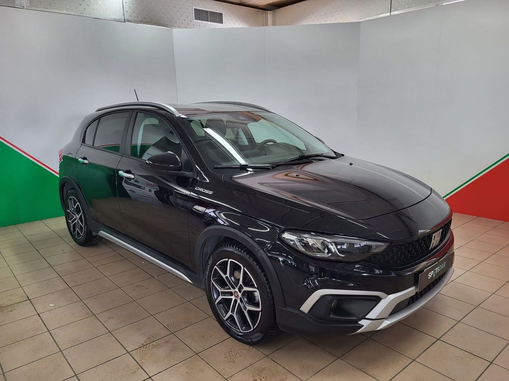 Fiat Tipo Tipo 1.6 Mjt S&S 5 porte Cross  del 2022 usata a Terranuova Bracciolini (2)