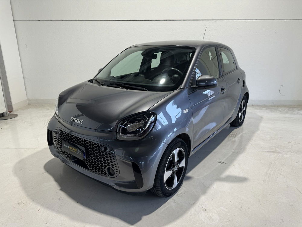 smart forfour forfour EQ Passion  del 2020 usata a Milano (2)