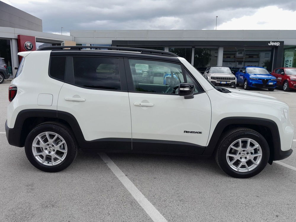 Jeep Renegade nuova a Ancona (8)