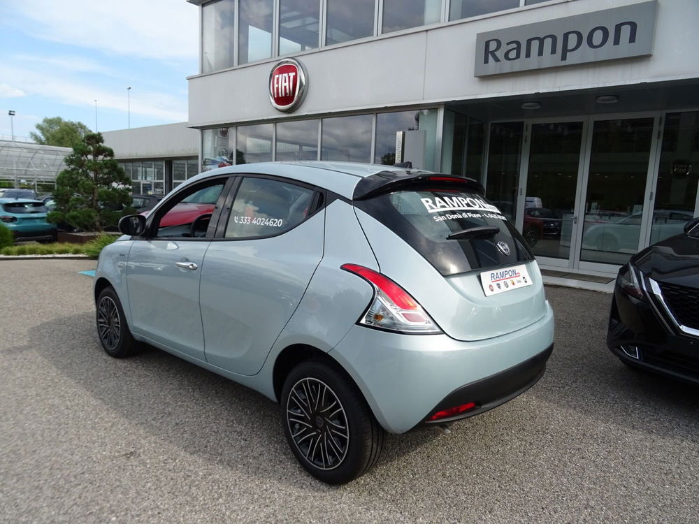 Lancia Ypsilon nuova a Venezia (5)