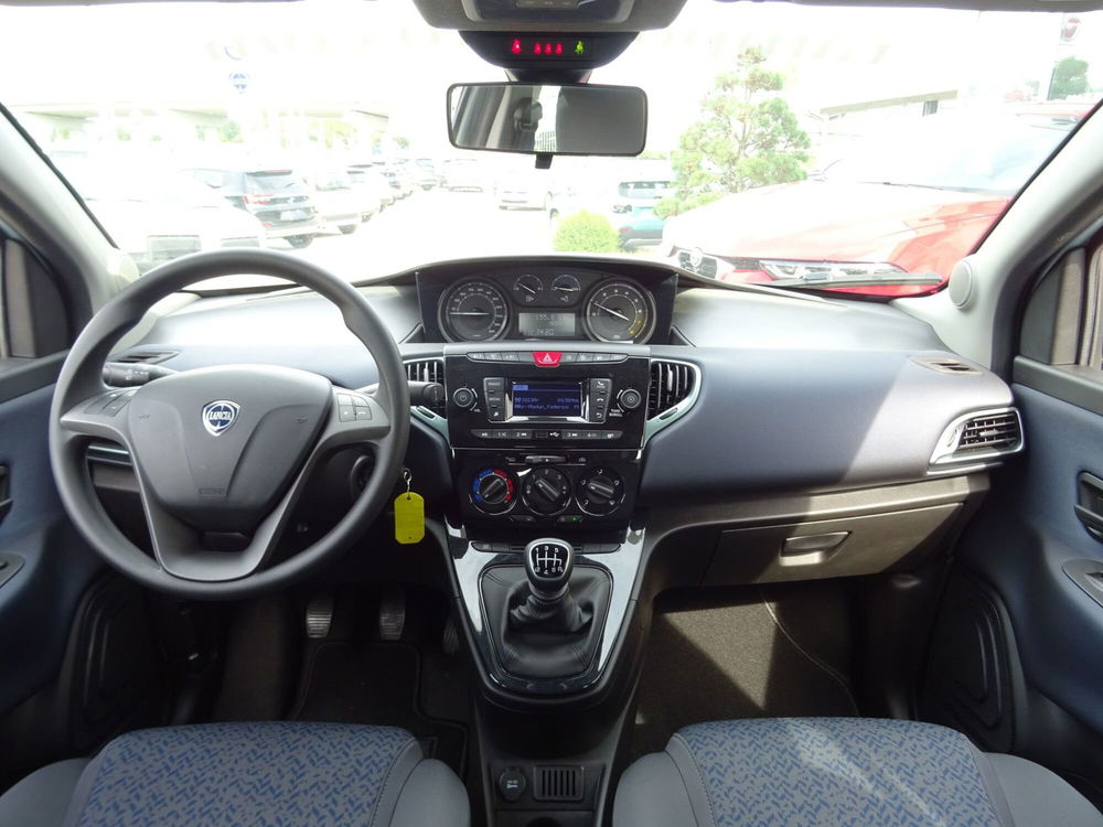 Lancia Ypsilon nuova a Venezia (9)