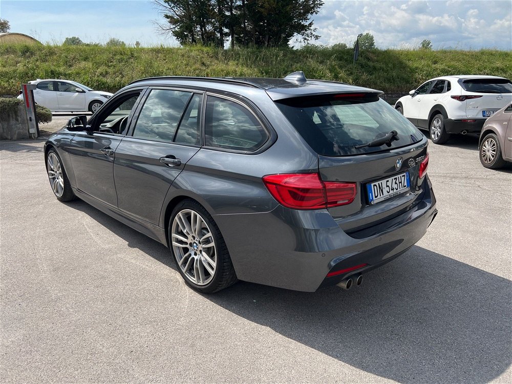 BMW Serie 3 Touring 320d  Msport  del 2017 usata a Lucca (3)