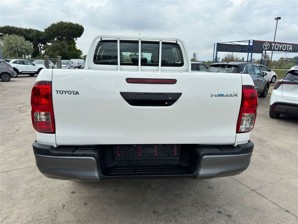 Toyota Hilux 2.D-4D 4WD porte Double Cab Comfort  nuova a Ferrara (4)