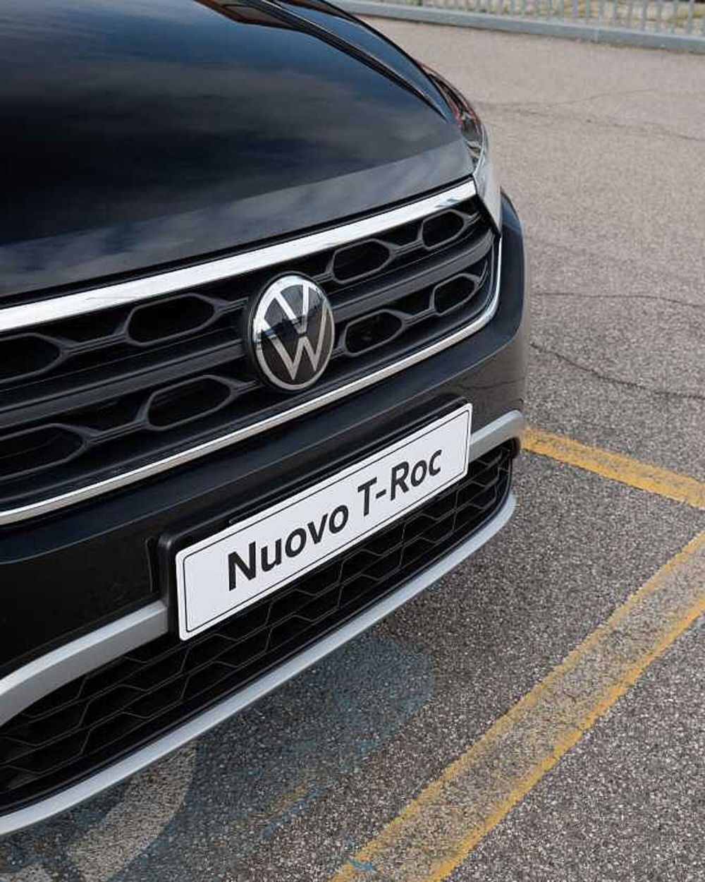 Volkswagen T-Roc nuova a Rovigo (11)