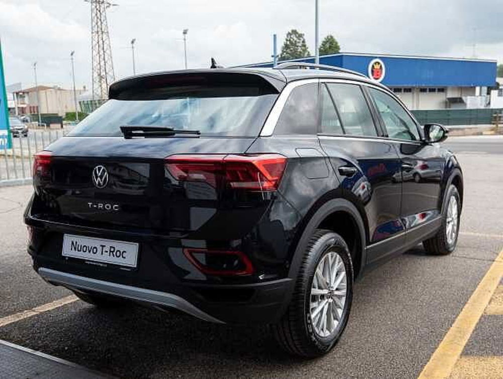 Volkswagen T-Roc nuova a Rovigo (2)