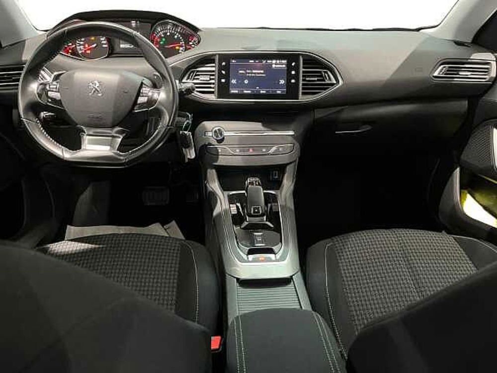 Peugeot 308 SW usata a Treviso (10)