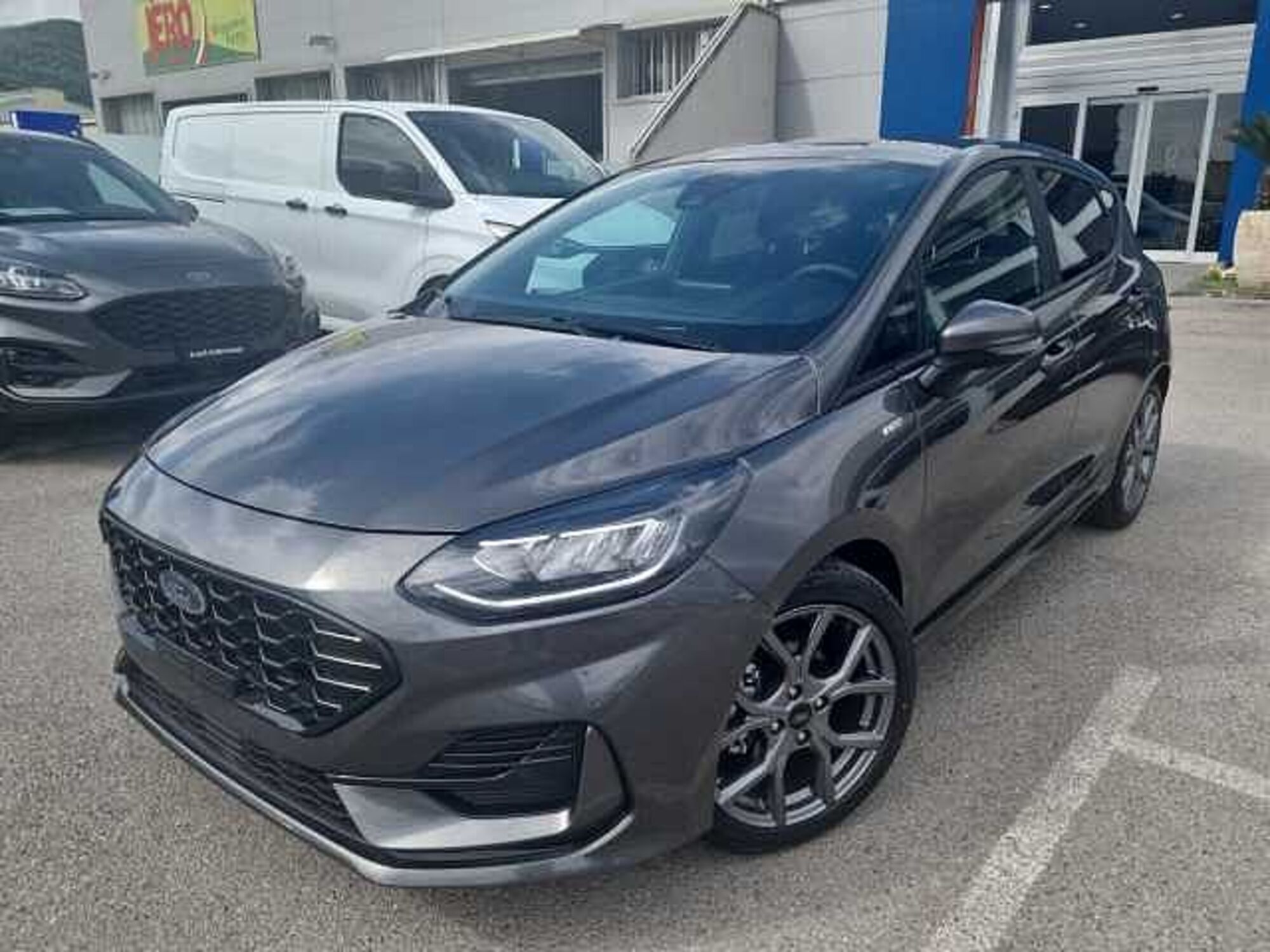 Ford Fiesta Active 1.0 Ecoboost Start&amp;Stop  nuova a Salerno