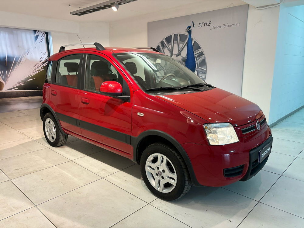 Fiat Panda 1.2 Climbing Natural Power  del 2009 usata a L'Aquila