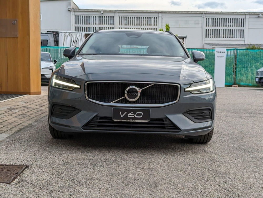 Volvo V60 nuova a Pescara