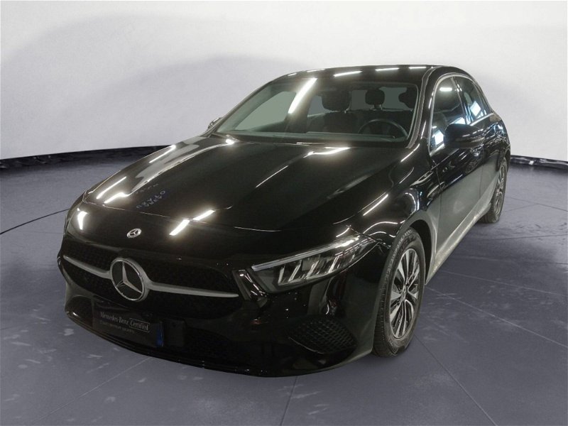 Mercedes-Benz Classe A 180 d Progressive Advanced auto del 2023 usata a Vinci