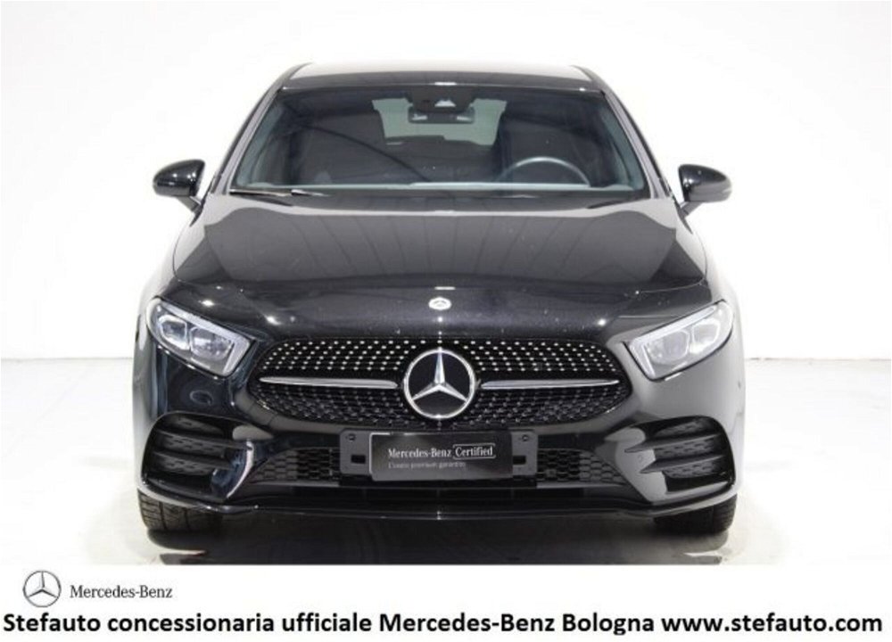 Mercedes-Benz Classe A 250 e phev AMG Line Premium auto del 2023 usata a Castel Maggiore (2)
