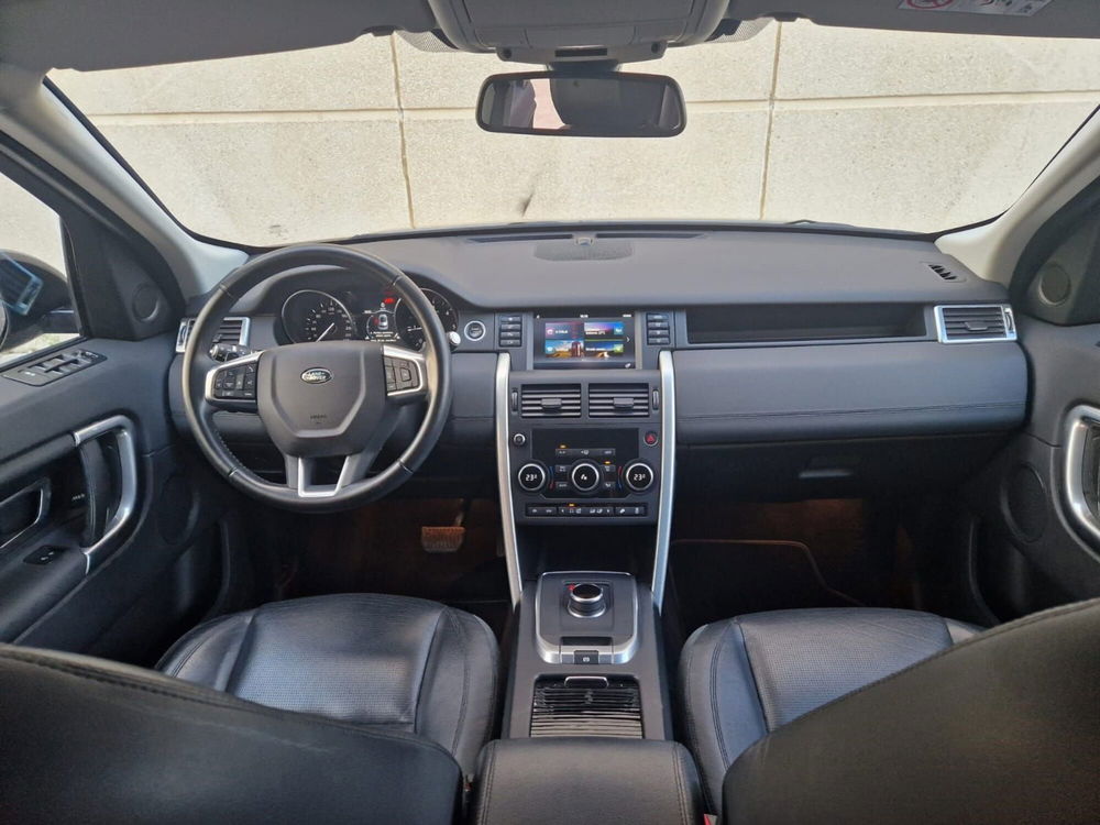 Land Rover Discovery Sport usata a Caserta (8)