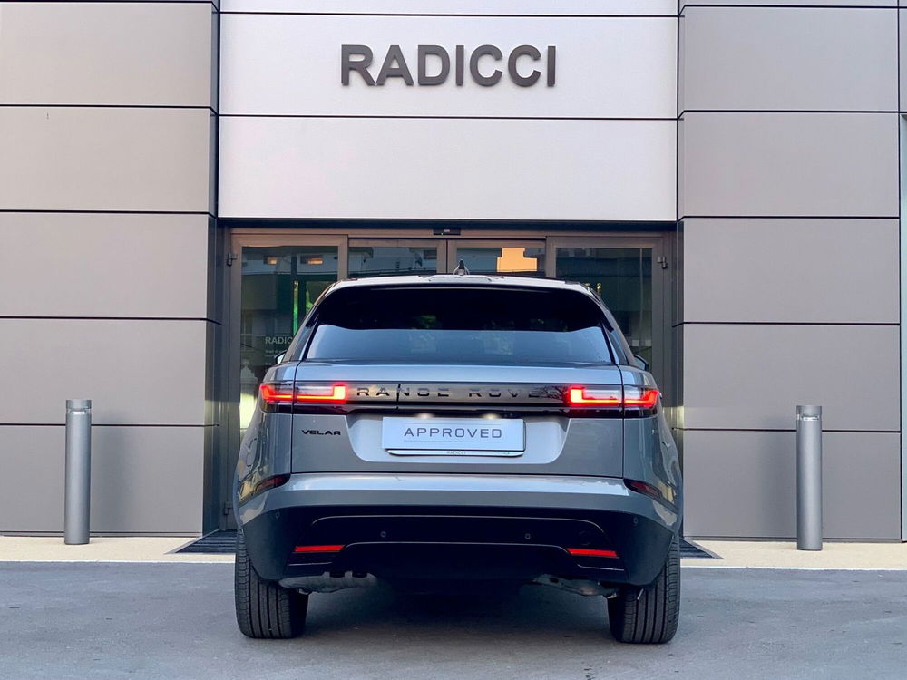 Land Rover Range Rover Velar usata a Bari (7)