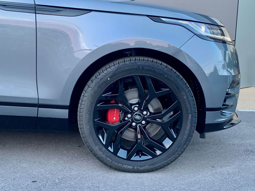 Land Rover Range Rover Velar usata a Bari (9)