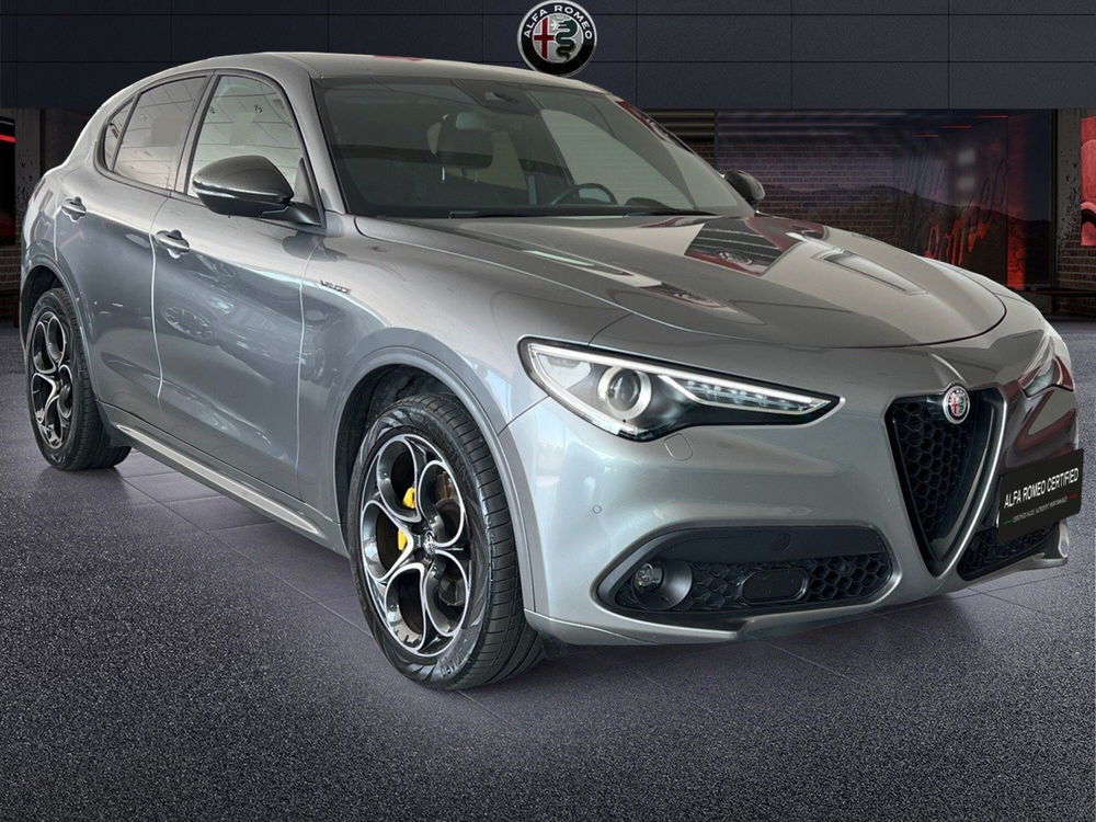 Alfa Romeo Stelvio usata a Pescara (5)