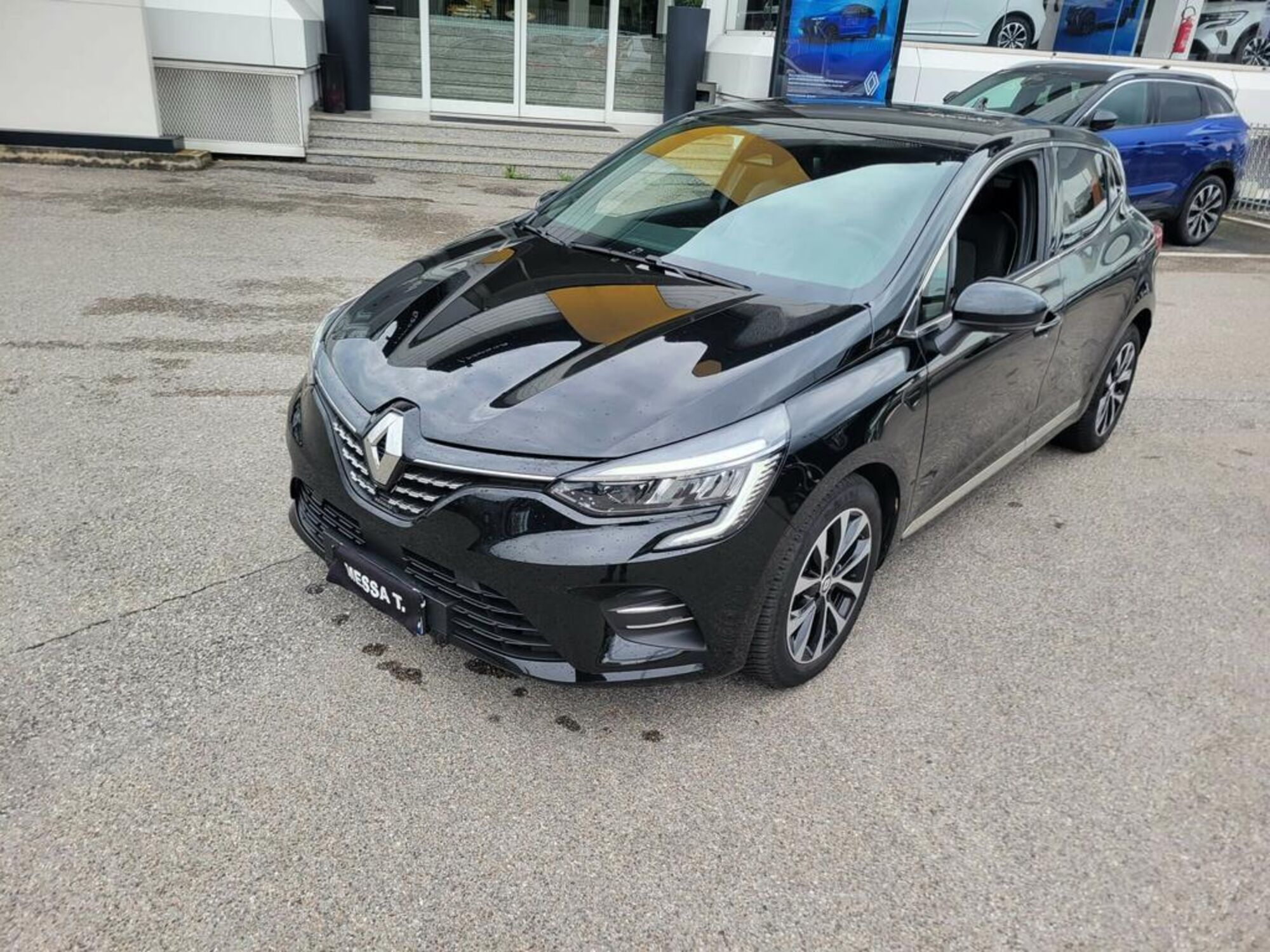 Renault Clio 1.0 tce Techno 90cv del 2023 usata a Monza