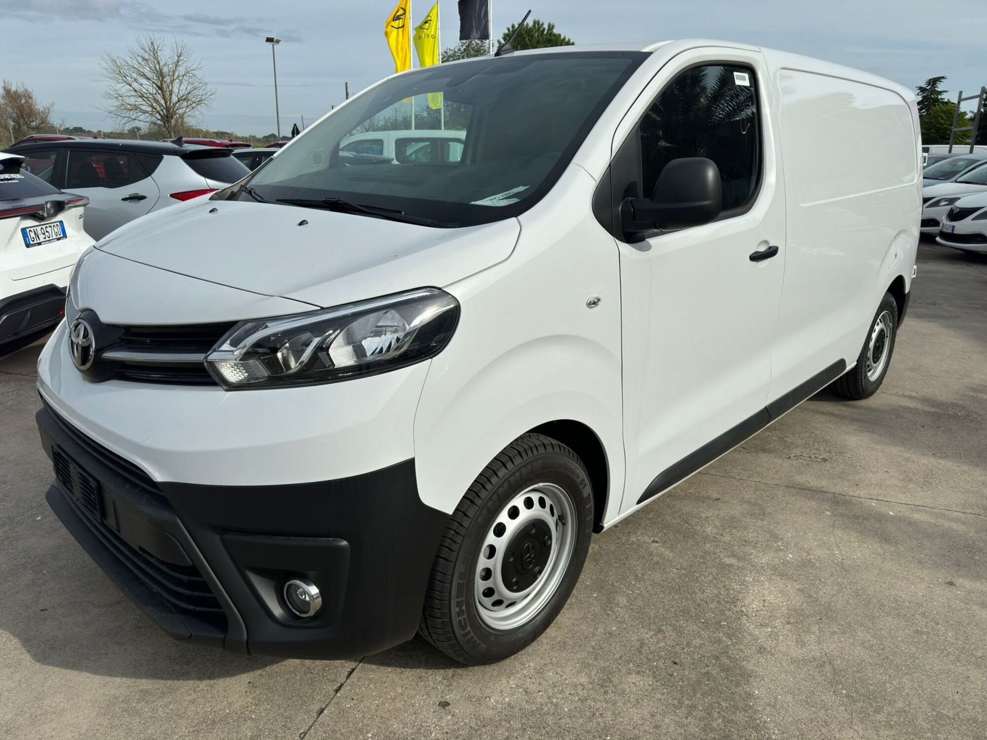 Toyota Proace 1.5D 120CV S&amp;S PC-TN Furgone Compact 4p.10q Comfort  nuova a Ferrara