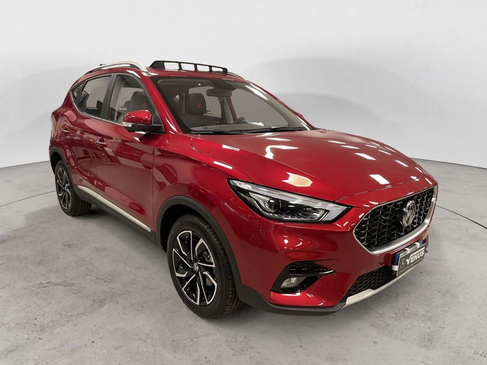 Mg ZS (2021-->) nuova a Milano (8)