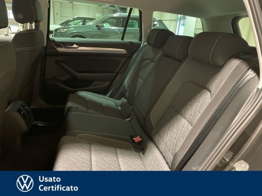 Volkswagen Passat nuova a Vicenza (12)