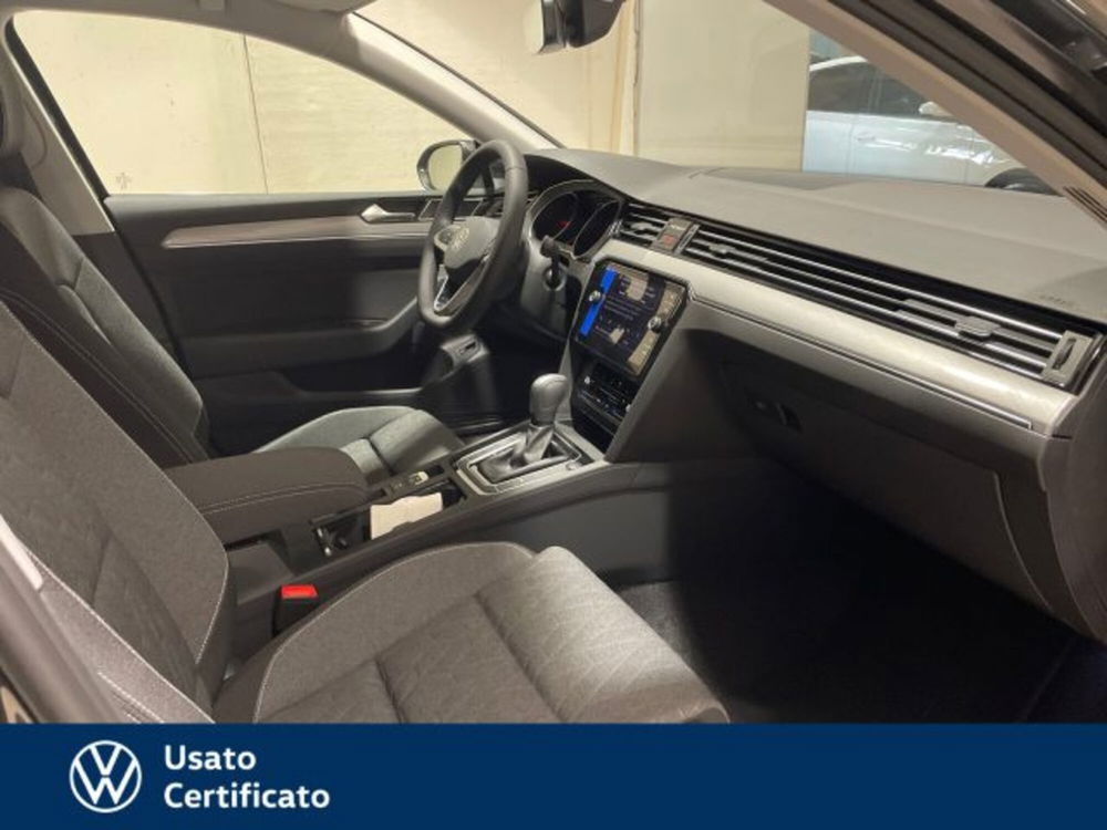 Volkswagen Passat nuova a Vicenza (6)