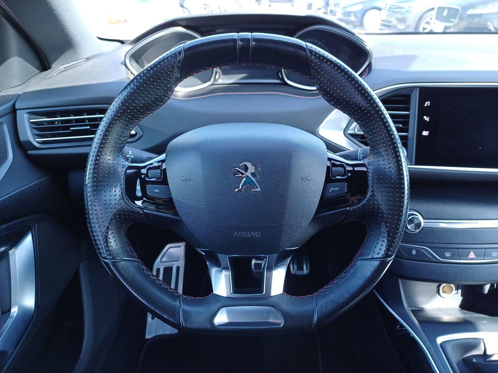 Peugeot 308 SW usata a Genova (16)