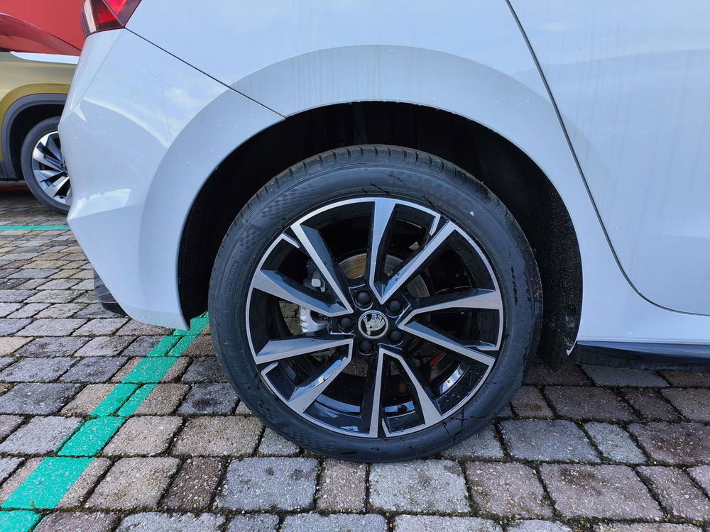 Skoda Fabia nuova a Prato (8)