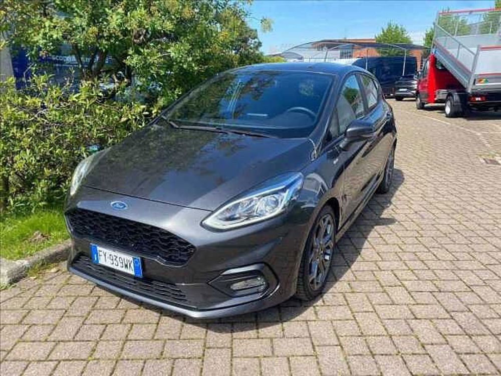 Ford Fiesta 1.0 EcoBoost 100CV 5 porte ST-Line del 2019 usata a Saronno