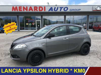 Lancia Ypsilon 1.0 FireFly 5 porte S&amp;S Hybrid Silver Plus nuova a Bernezzo