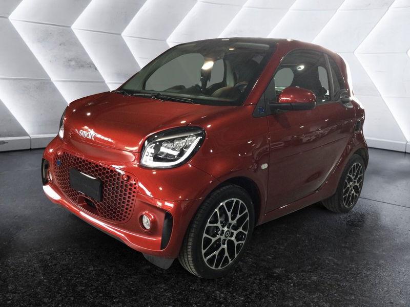 smart Fortwo EQ Prime Nightsky del 2021 usata a Caserta