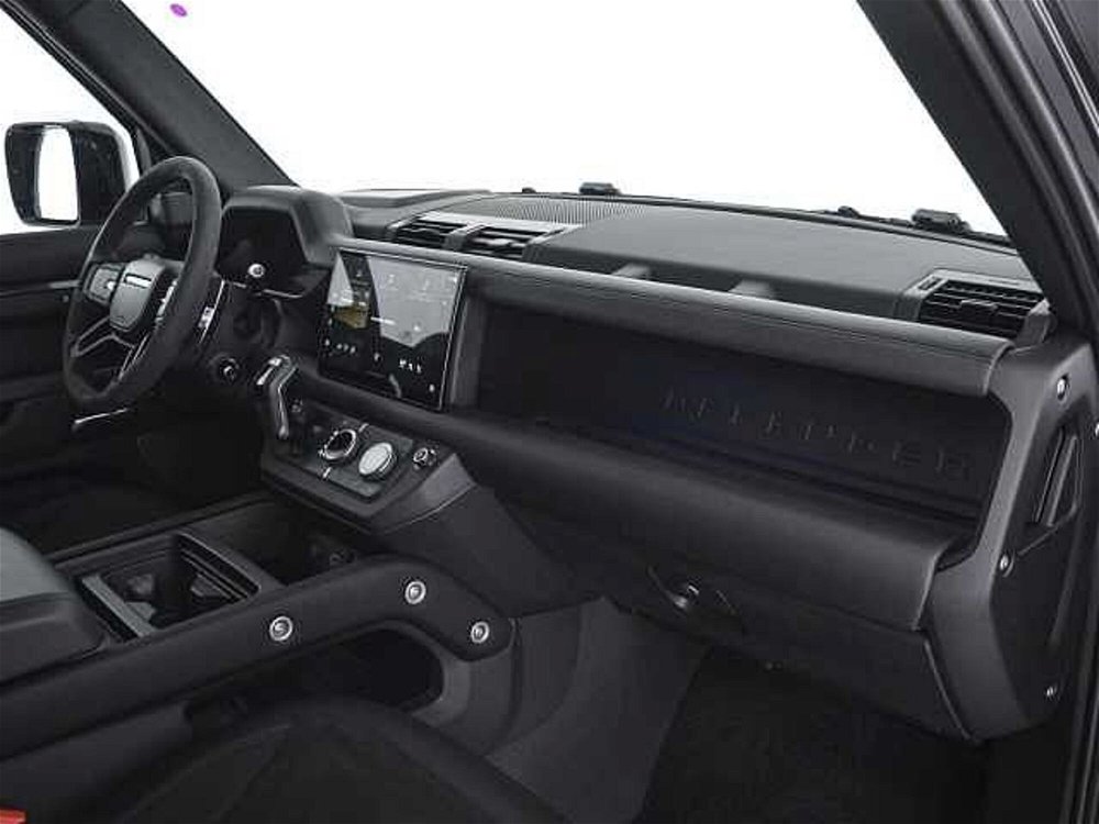 Land Rover Defender 110 5.0 V8 awd 525cv auto del 2023 usata a Corciano (3)