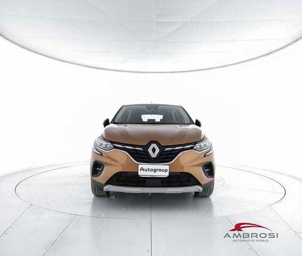 Renault Captur TCe 155 CV EDC FAP Intens  del 2020 usata a Corciano (5)