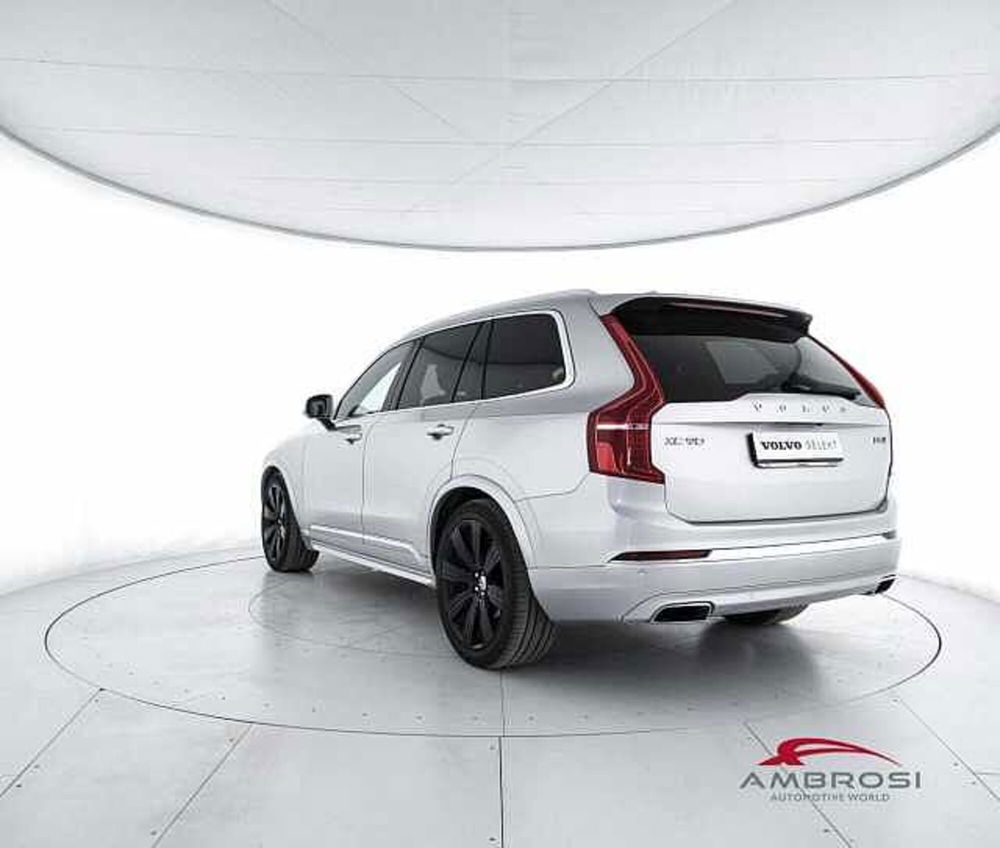 Volvo XC90 D5 AWD Geartronic Inscription  del 2020 usata a Corciano (4)