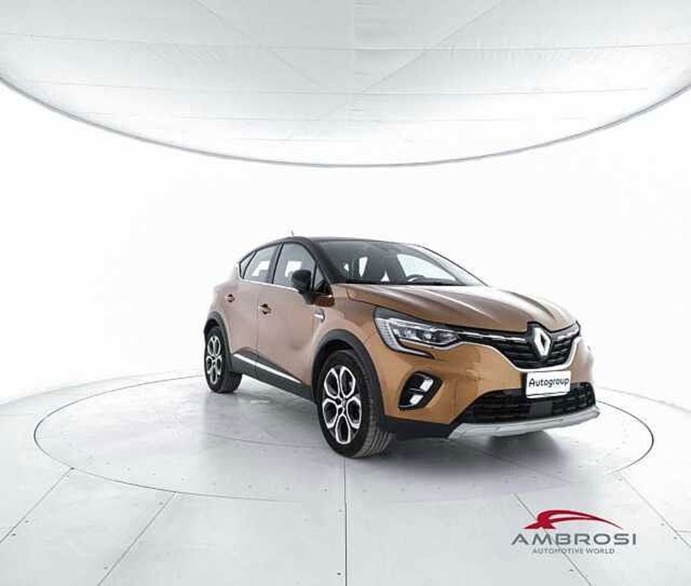 Renault Captur usata a Viterbo (2)