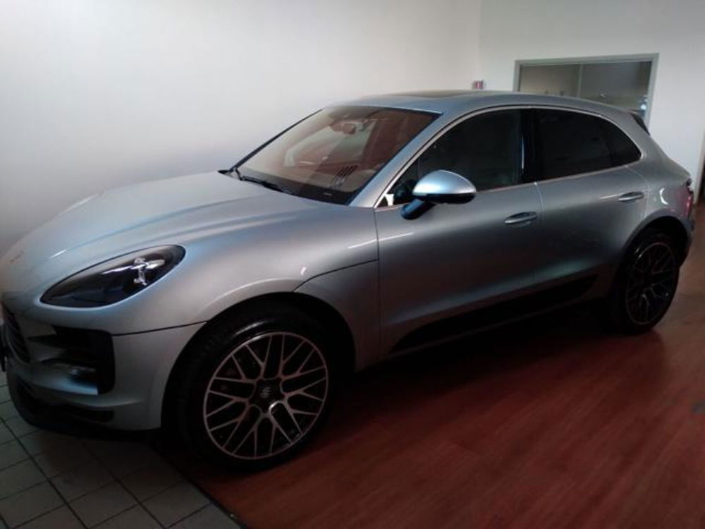 Porsche Macan usata a Lucca (2)