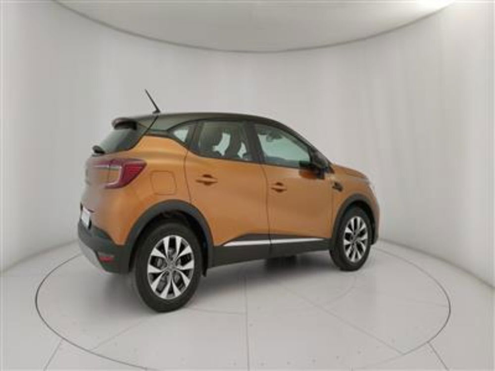 Renault Captur usata a Bari (8)