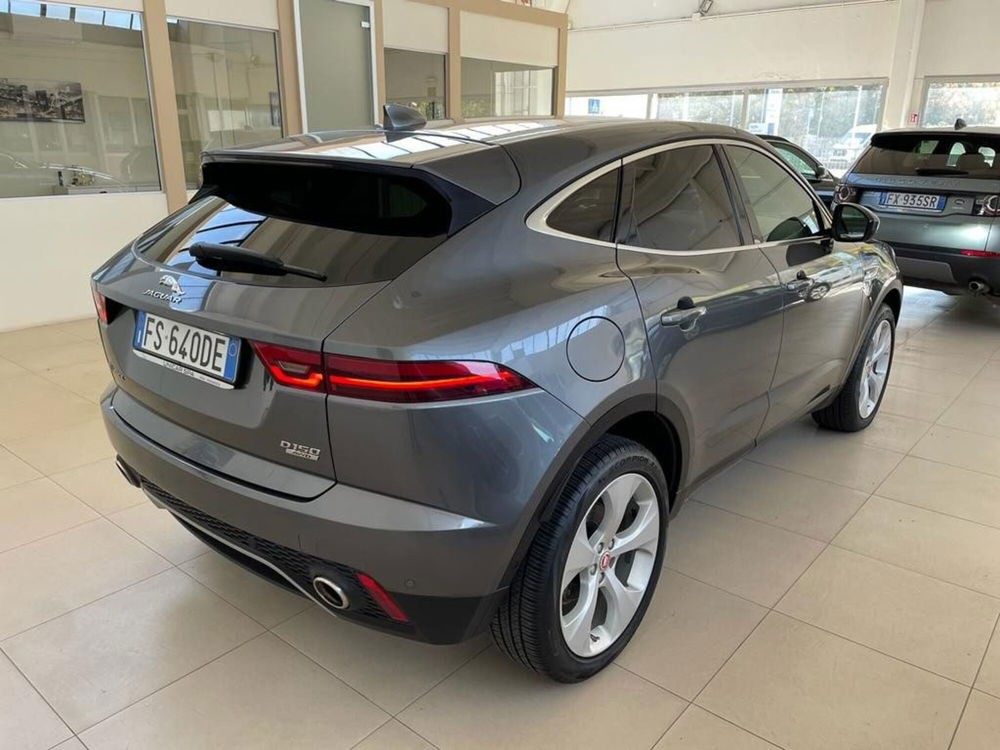 Jaguar E-Pace usata a Alessandria (6)