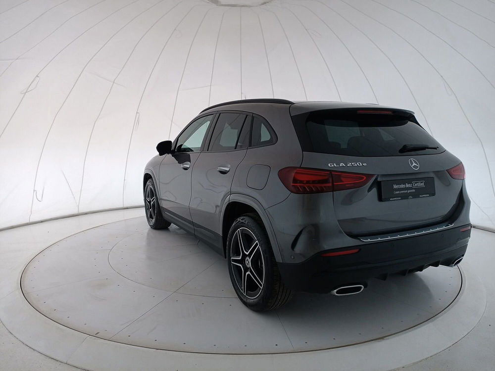 Mercedes-Benz GLA SUV usata a Bari (4)