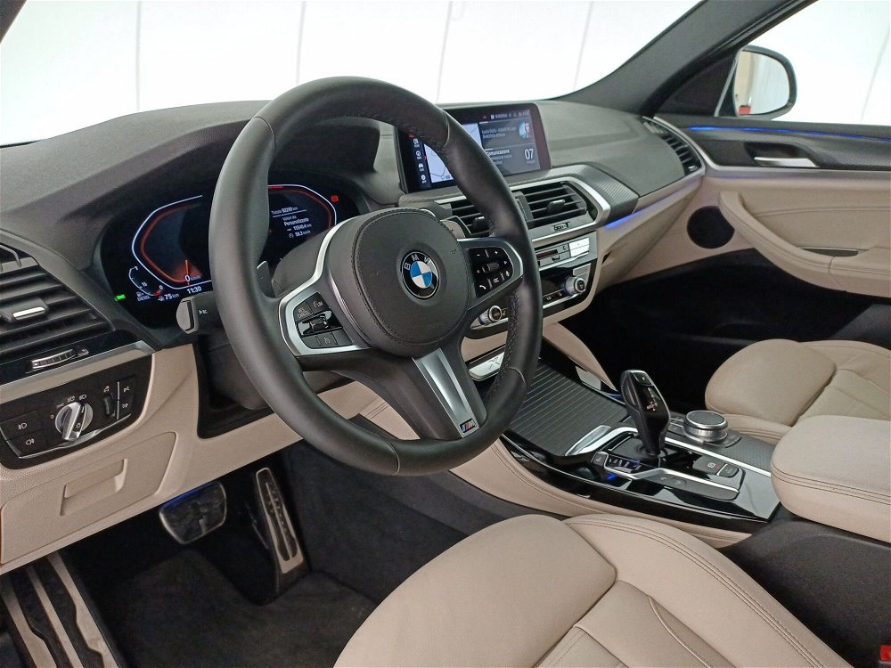 BMW X4 xDrive20d Msport  del 2020 usata a Bari (5)