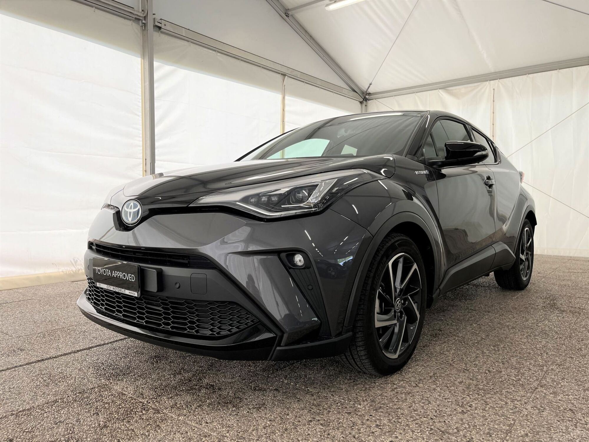 Toyota Toyota C-HR 2.0 Hybrid E-CVT Style del 2020 usata a Verano Brianza